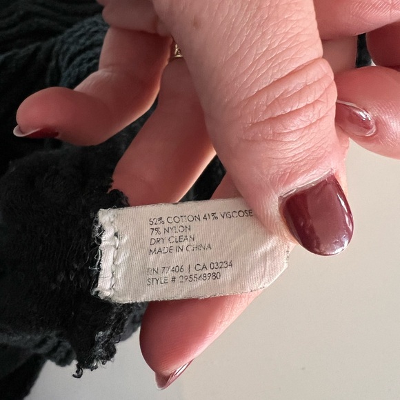 Semi-sheer Club Monaco Top - Picture 3 of 5